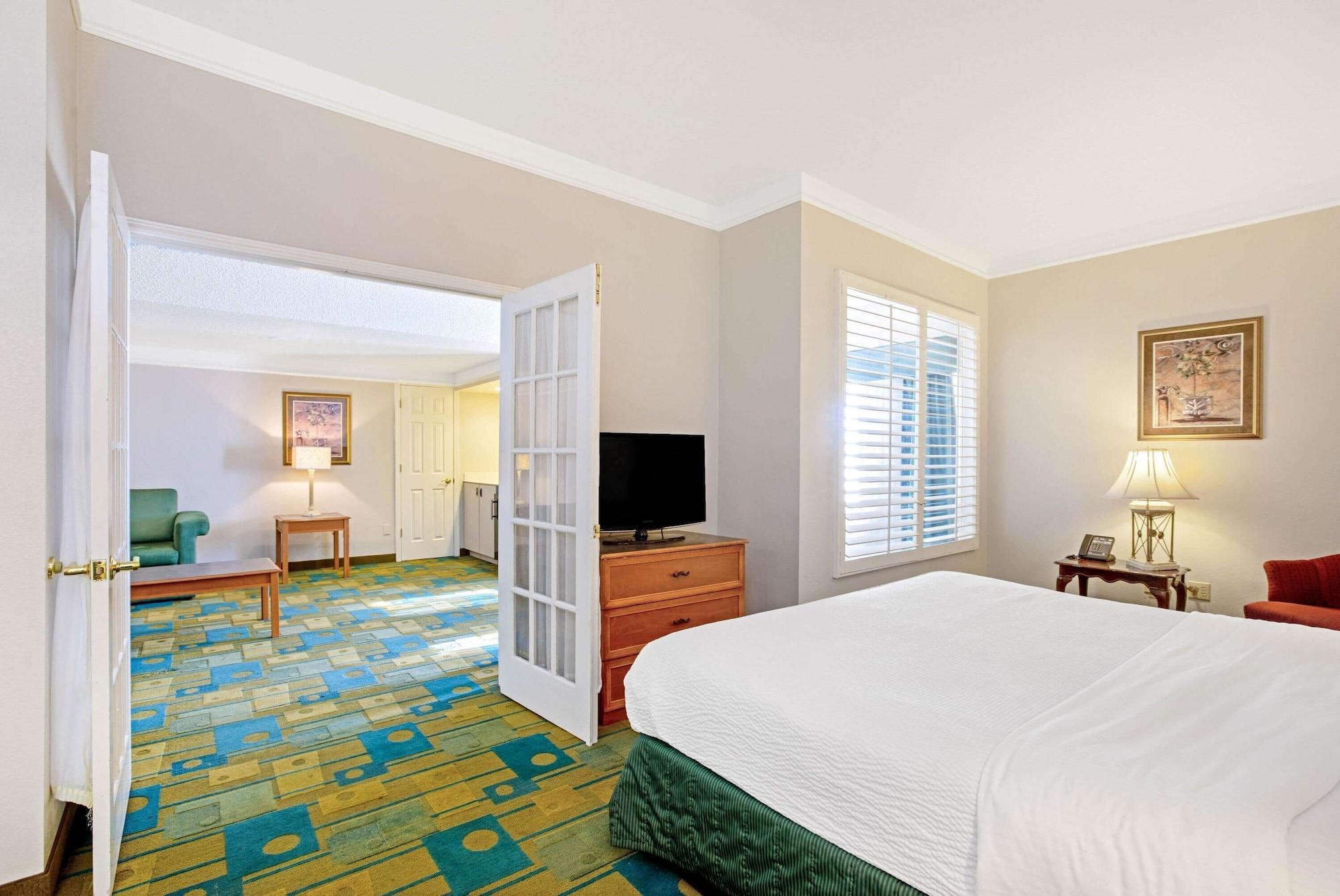 La Quinta Inn By Wyndham El Paso Cielo Vista Eksteriør billede
