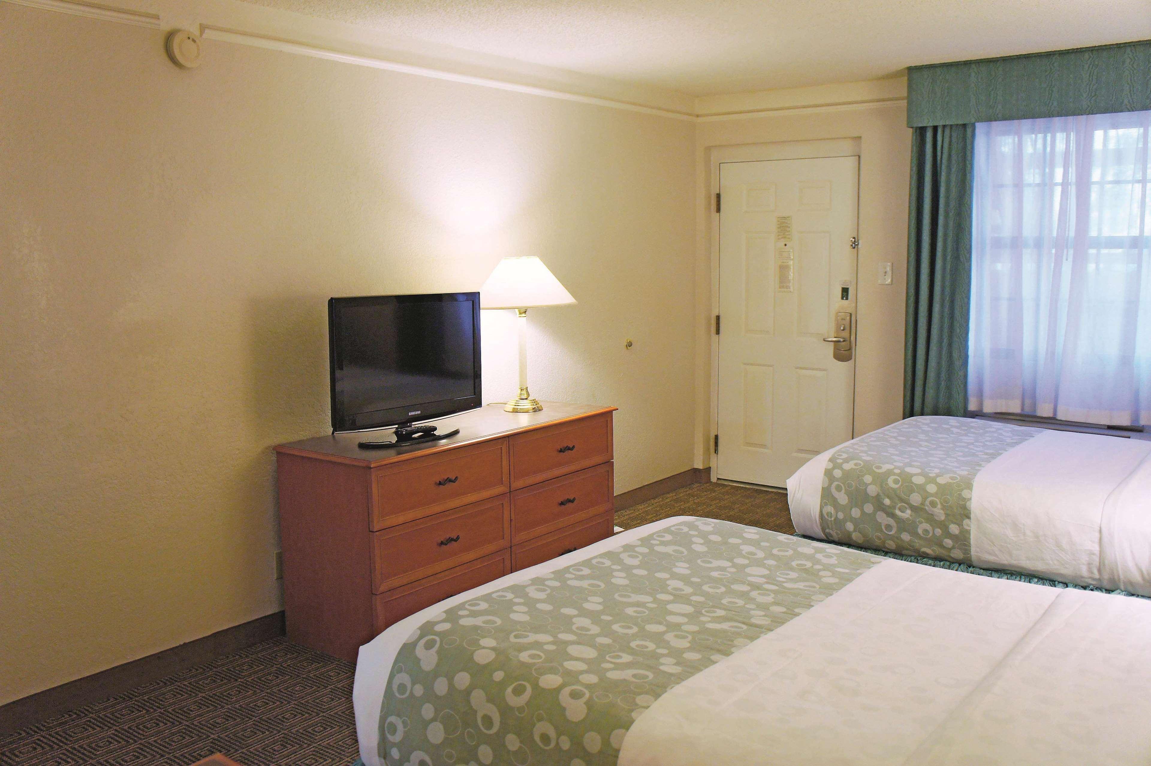 La Quinta Inn By Wyndham El Paso Cielo Vista Eksteriør billede