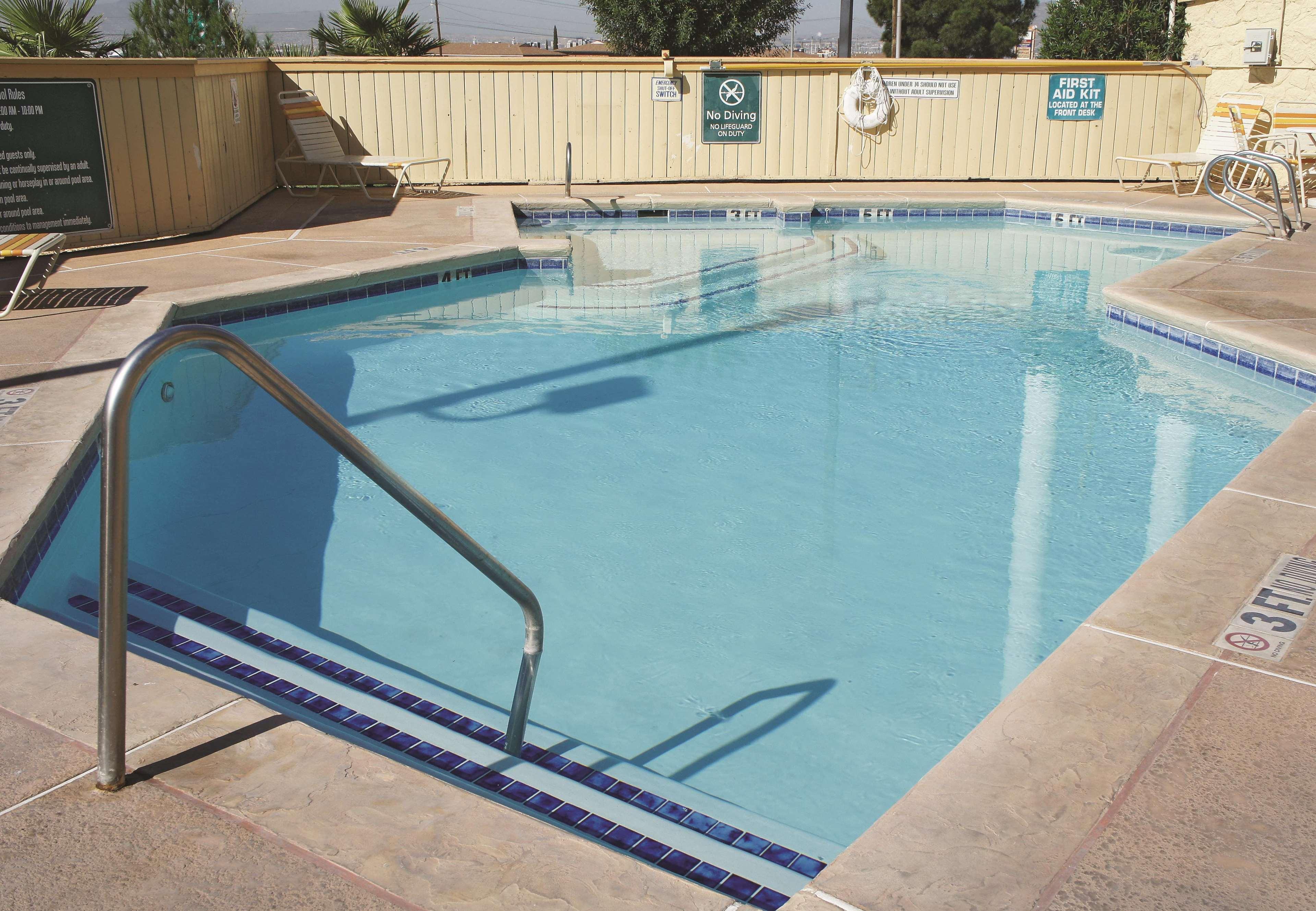 La Quinta Inn By Wyndham El Paso Cielo Vista Eksteriør billede